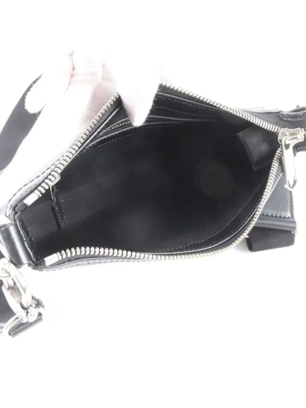 Gucci GG Supreme Leather Shoulder Bag Crossbody Messenger Business